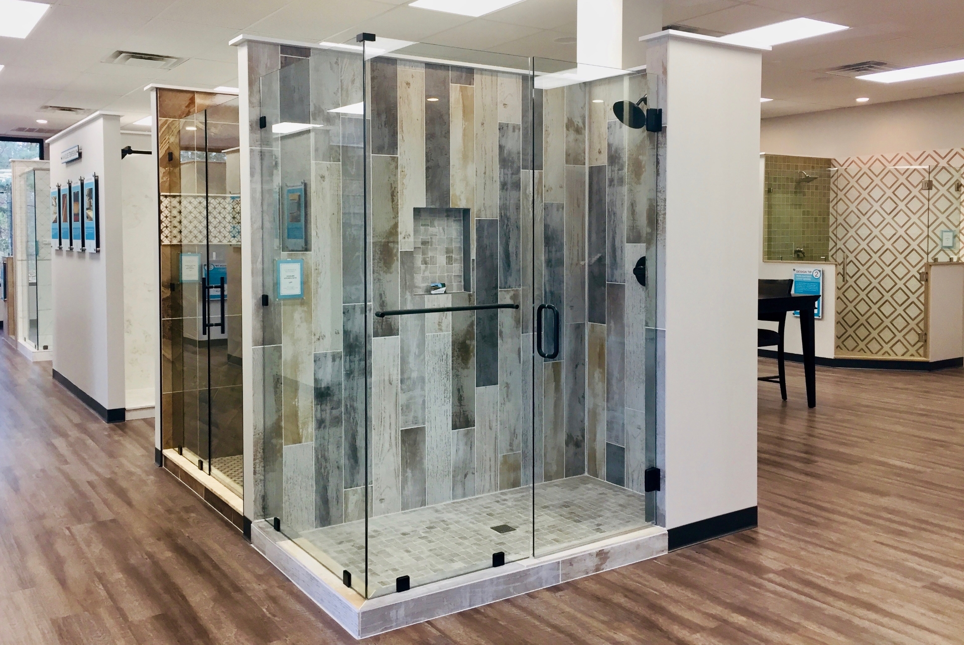 photo of clinton glass showroom